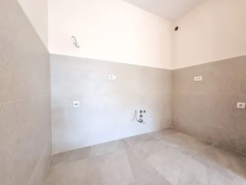 Sale, apartment, 49m², Central Point, Podgorica - image 3