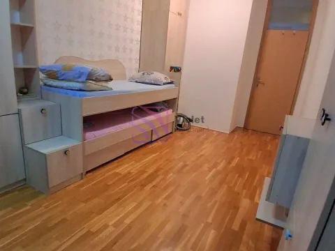 Izdavanje, dvosoban stan, 74m², Pobrežje, Podgorica - image 16