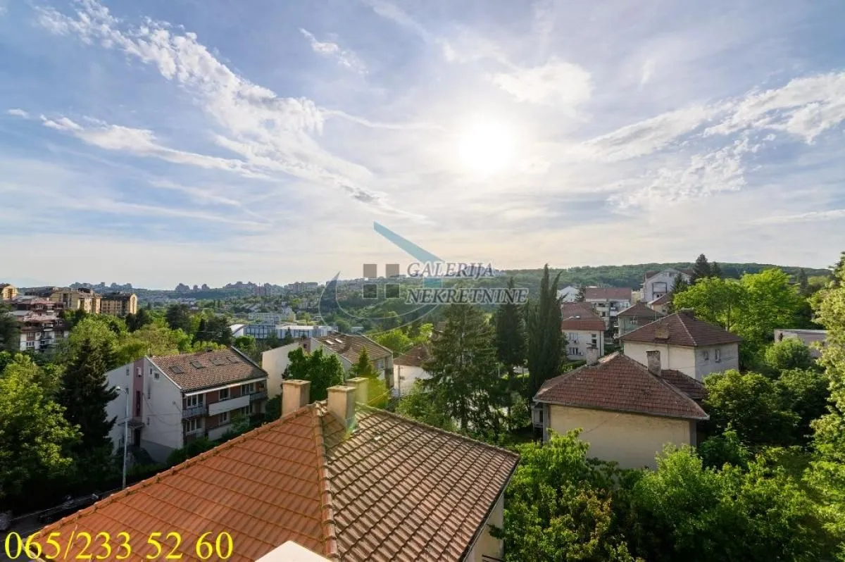 Prodaja, jednosoban stan, 31m², Kanarevo Brdo, Beograd