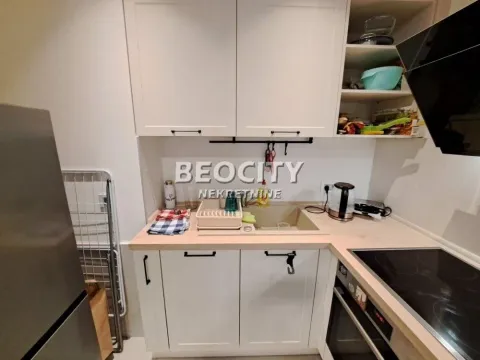 Sale, two bedroom apartment, 60m², Neimar, Vračar Sve Podlokacije - image 15