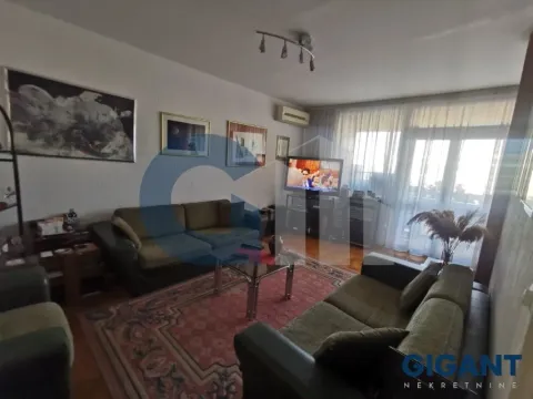 Sale, three bedroom apartment, 75m², Novi Beograd Blok 22, Novi Beograd Sve Podlokacije - image 2