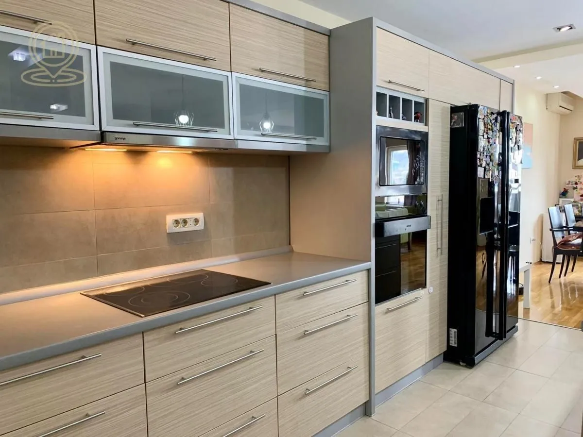 Sale, apartment, 160m², Lion, Zvezdara Sve Podlokacije