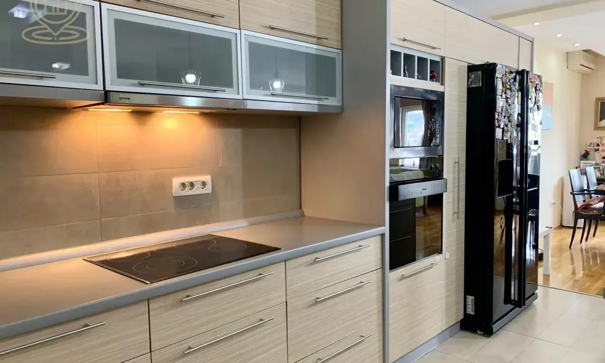 Sale, apartment, 160m², Lion, Zvezdara Sve Podlokacije