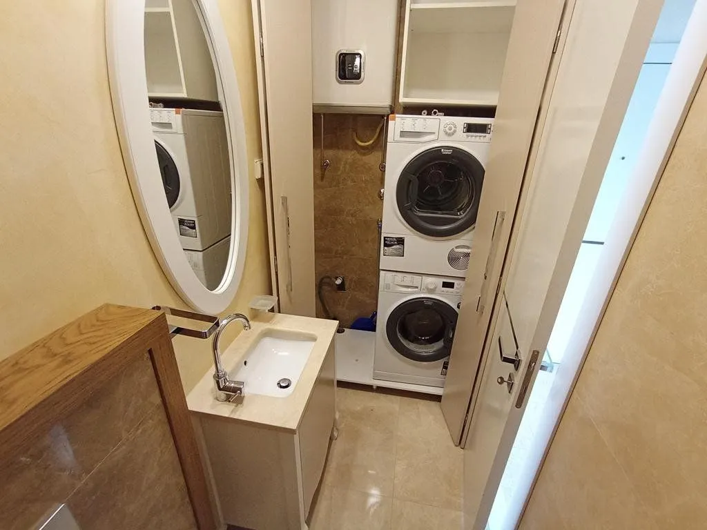 Sale, three bedroom apartment, 270m², Centar, Podgorica