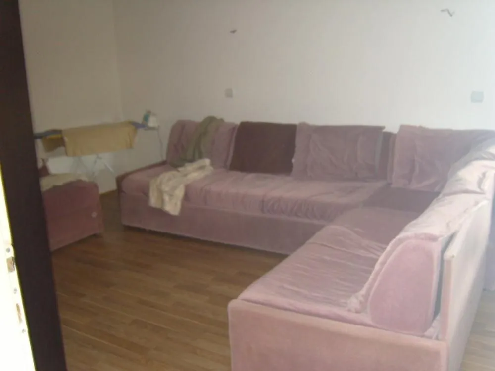 Prodaja, kuća, 200m², Crvene livade, Jagodina