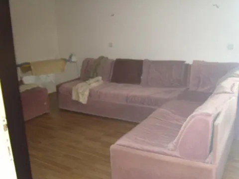 Prodaja, kuća, 200m², Crvene livade, Jagodina - image 5