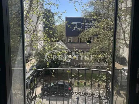 Izdavanje, poslovni prostor, 120m², Centar, Podgorica - image 10