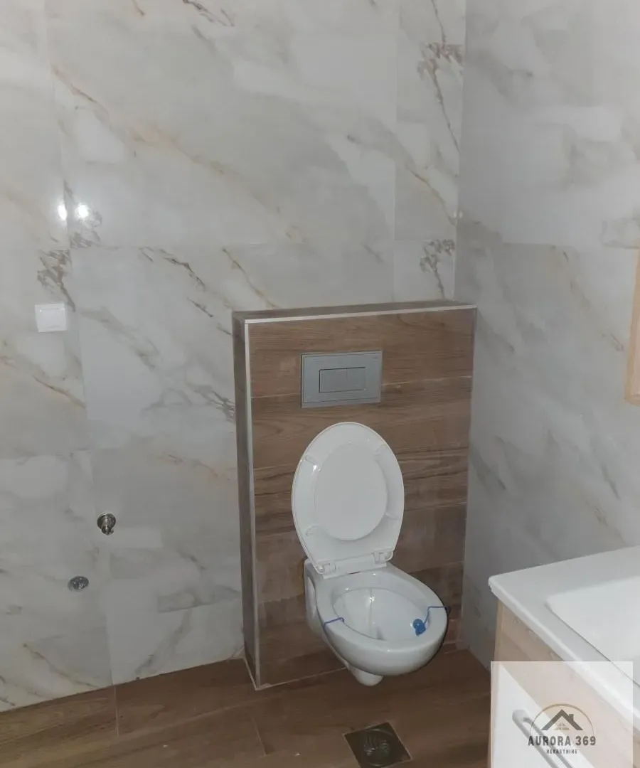 Prodaja, trosoban stan, 75m², Ruma, Srbija