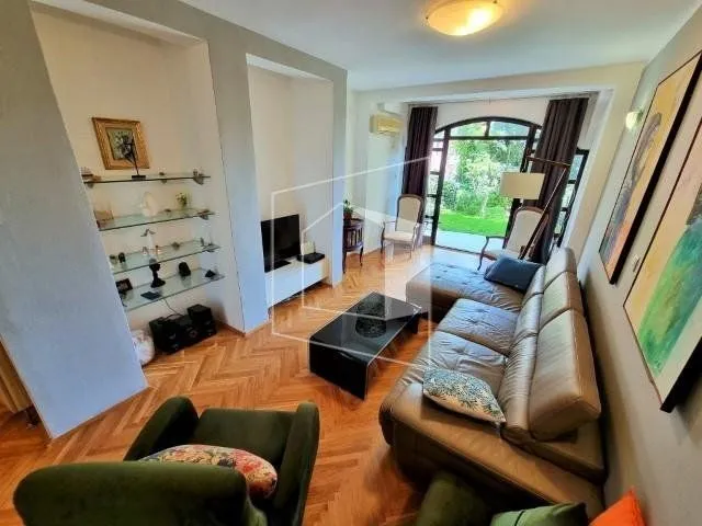 Rent, three bedroom apartment, 120m², Gorica C, Podgorica