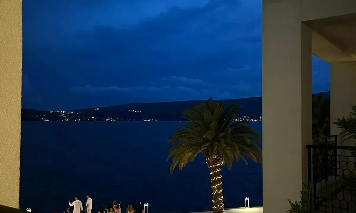 Sale, apartment, 107m², Tivat, Crna Gora