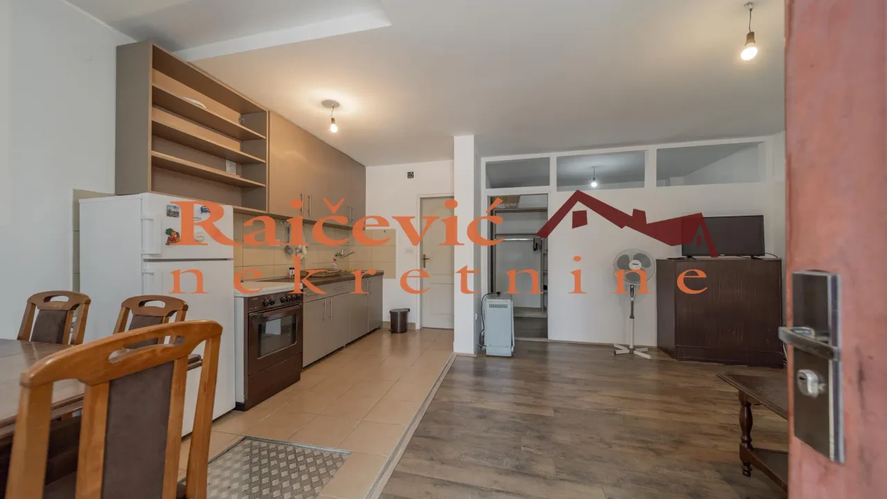 Rent, one bedroom apartment, 41m², Zemun Gornji Grad, Zemun Sve Podlokacije