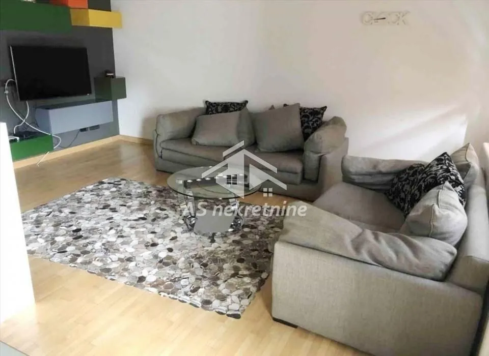 Rent, two bedroom apartment, 56m², Stari Grad, Beograd