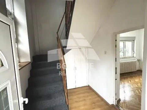 Izdavanje, kuća, 200m², Banovo Brdo, Beograd - image 9