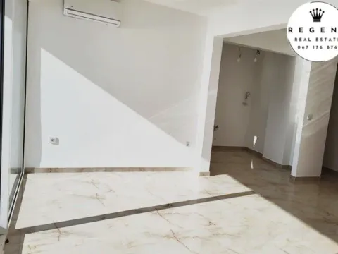 Sale, three bedroom apartment, 158m², Baošići, Herceg Novi - image 2