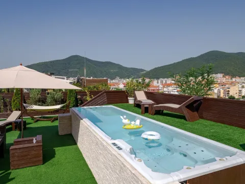 Prodaja, trosoban stan, 400m², Budva, Crna Gora - image 25