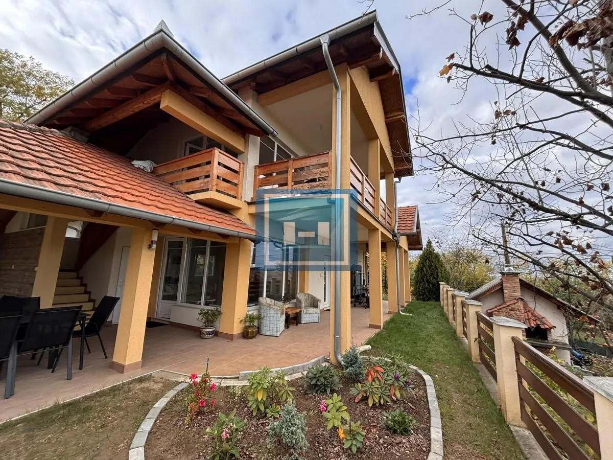 Prodaja, kuća, 220m², Đurđevo brdo, Jagodina