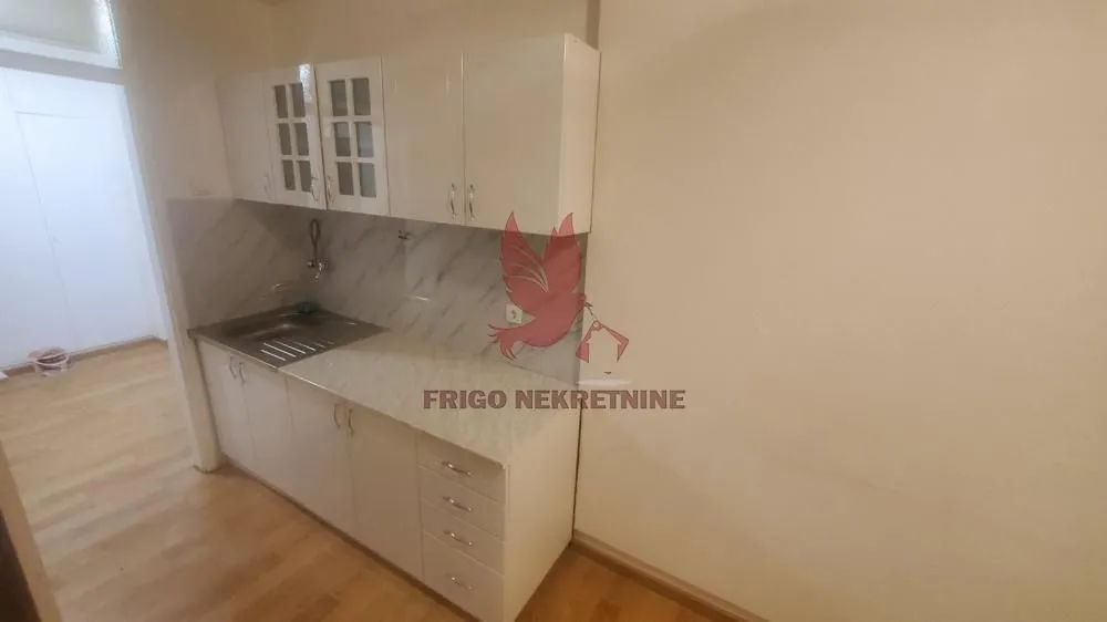 Prodaja, dvosoban stan, 33m², Mladenovac, Beograd