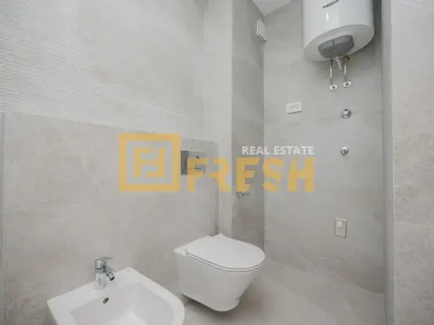 Izdavanje, dvosoban stan, 72m², City Kvart, Podgorica - image 15