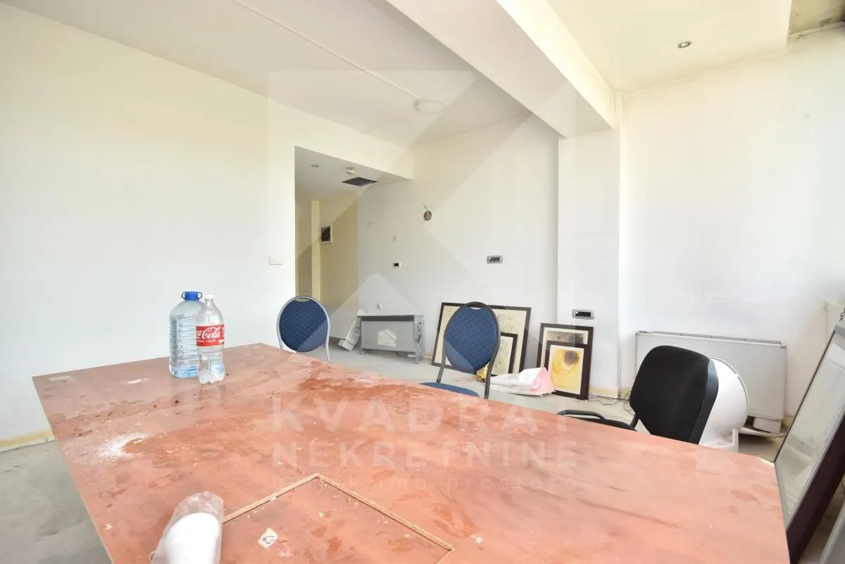 Rent, office space, 358m², Preko Morače, Podgorica