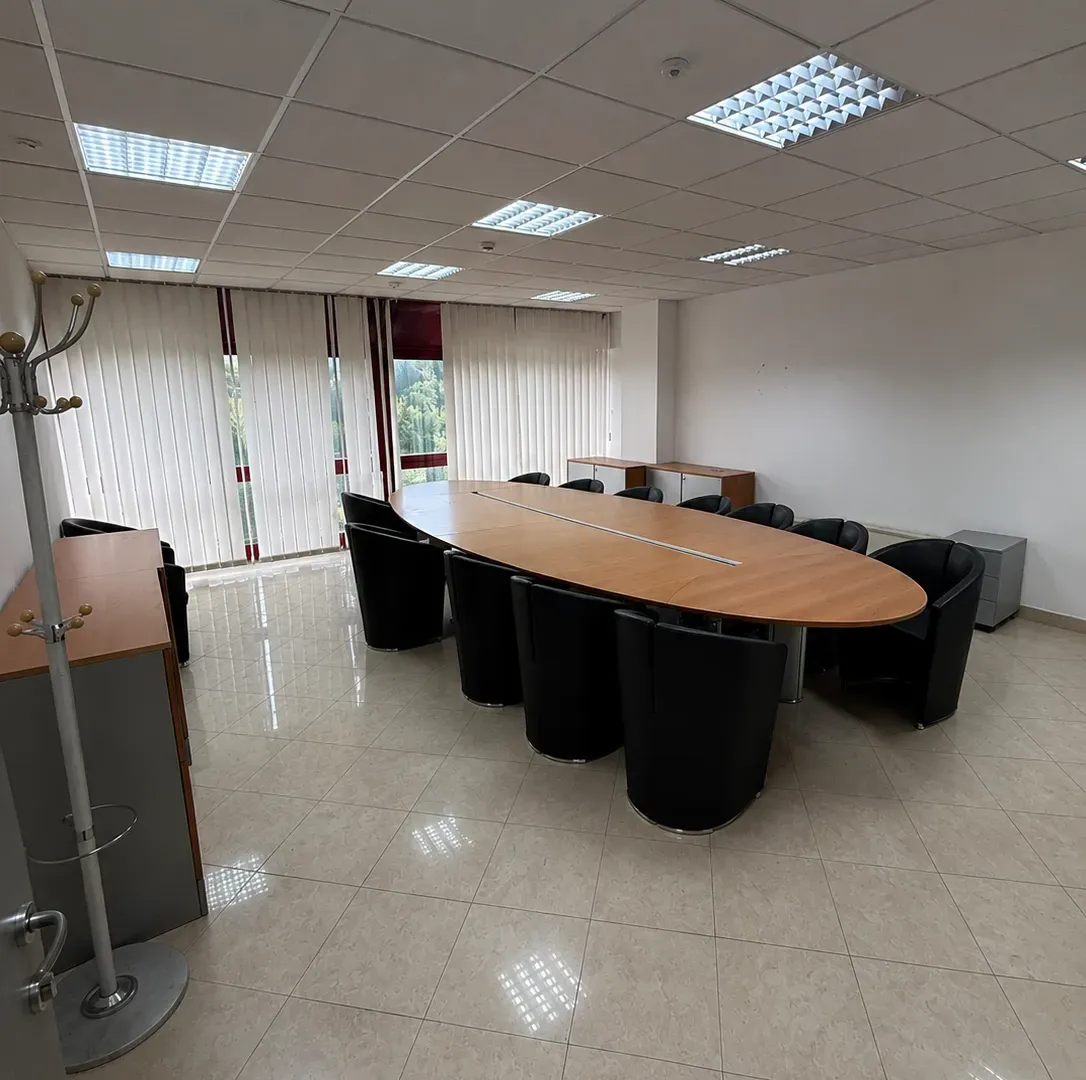 Rent, office space, 412m², Preko Morače, Podgorica