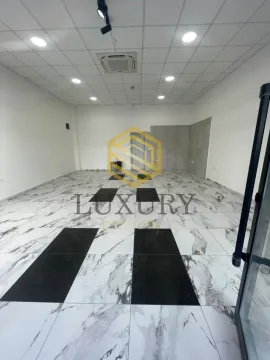 Rent, office space, 54m², Central Point, Podgorica - image 7