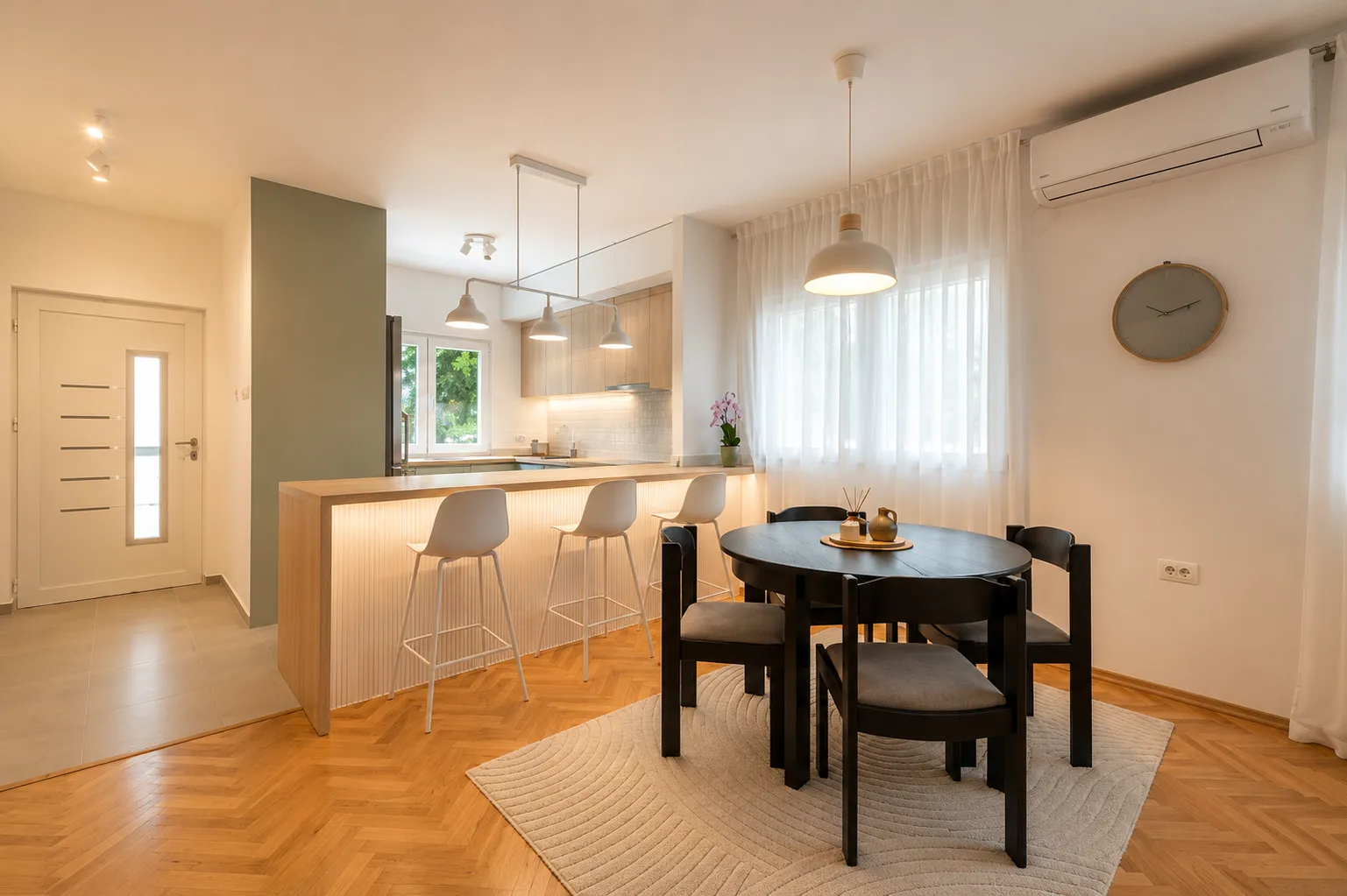 Rent, three bedroom apartment, 100m², Dalmatinska ulica, Podgorica