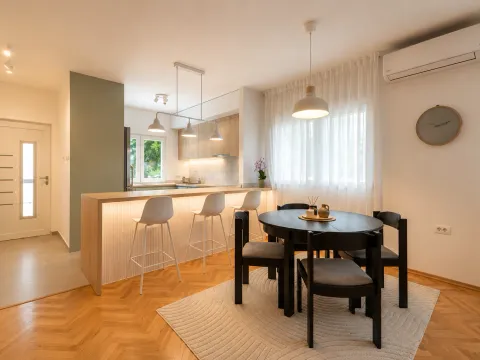 Rent, three bedroom apartment, 100m², Dalmatinska ulica, Podgorica - image 3