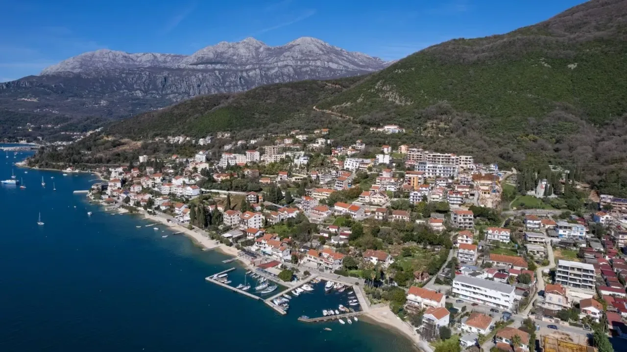 Sale, one bedroom apartment, 48m², Kumbor, Herceg Novi