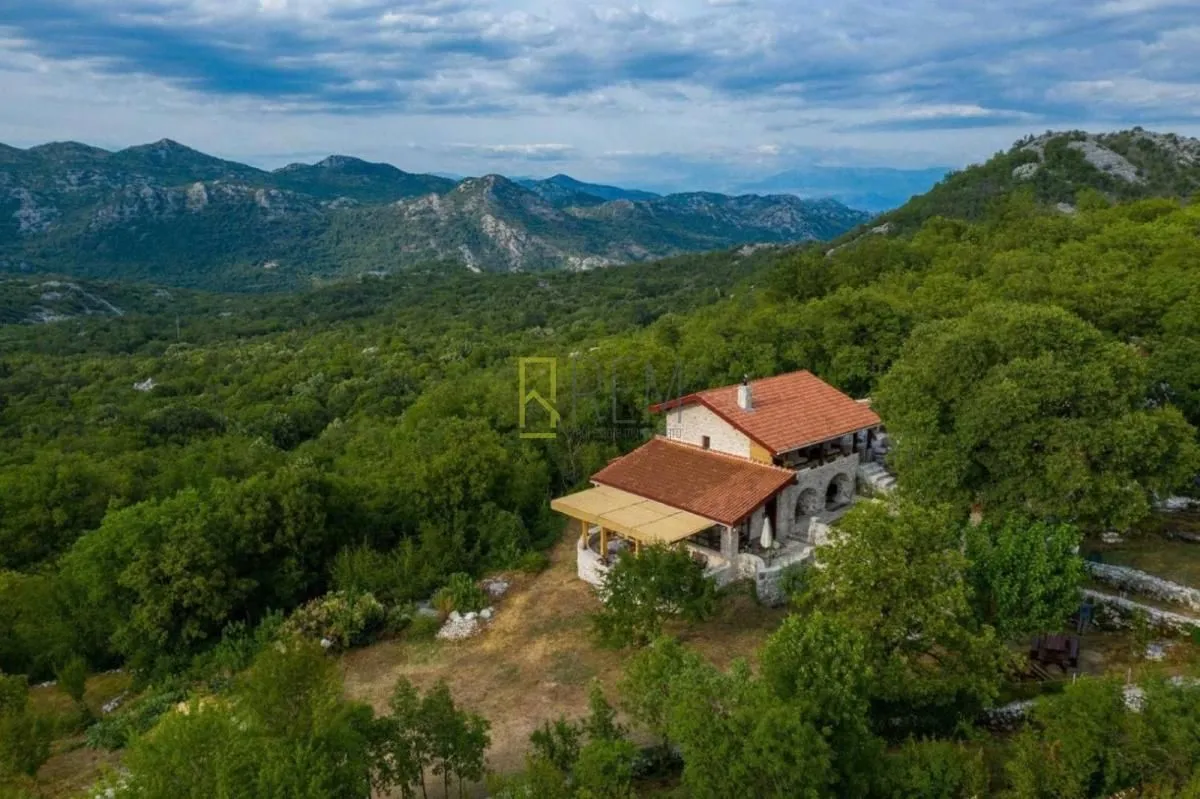 Prodaja, kuća, 178m², Rijeka Crnojevića, Cetinje
