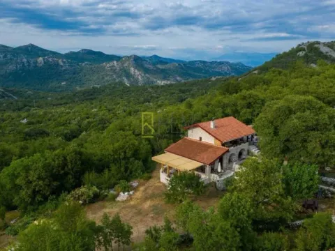Prodaja, kuća, 178m², Rijeka Crnojevića, Cetinje - image 12