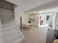 Sale, three bedroom apartment, 70m², Sveti Stefan, Budva - image 23