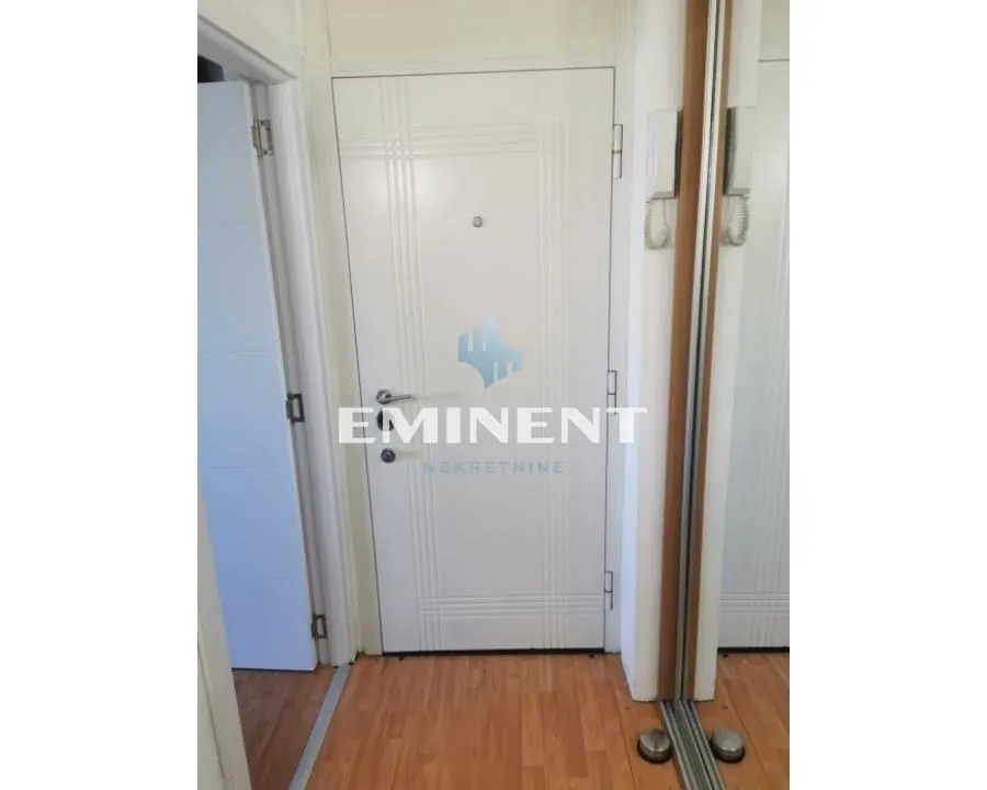 Izdavanje, dvosoban stan, 60m², Novi Beograd Blok 28, Novi Beograd Sve Podlokacije