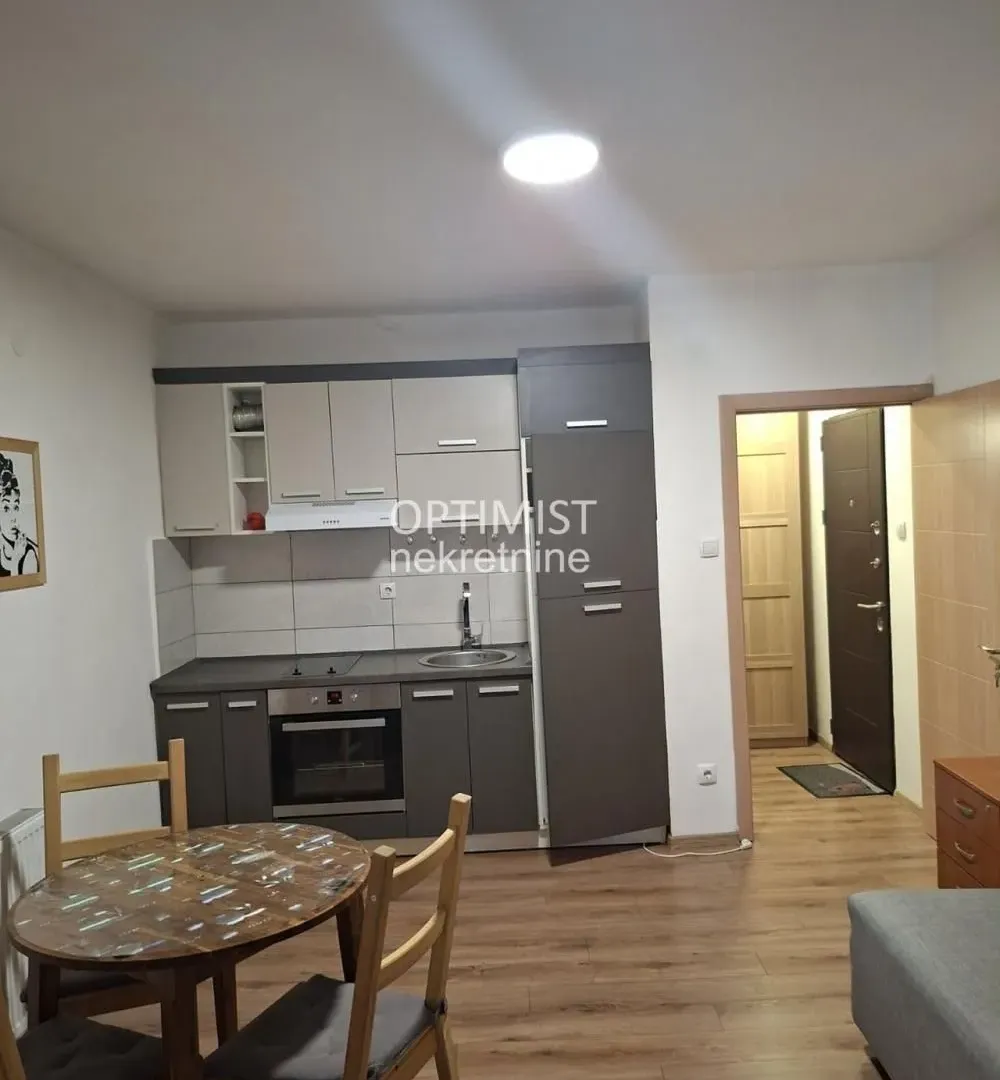 Rent, one bedroom apartment, 25m², Zemun Centar, Zemun Sve Podlokacije