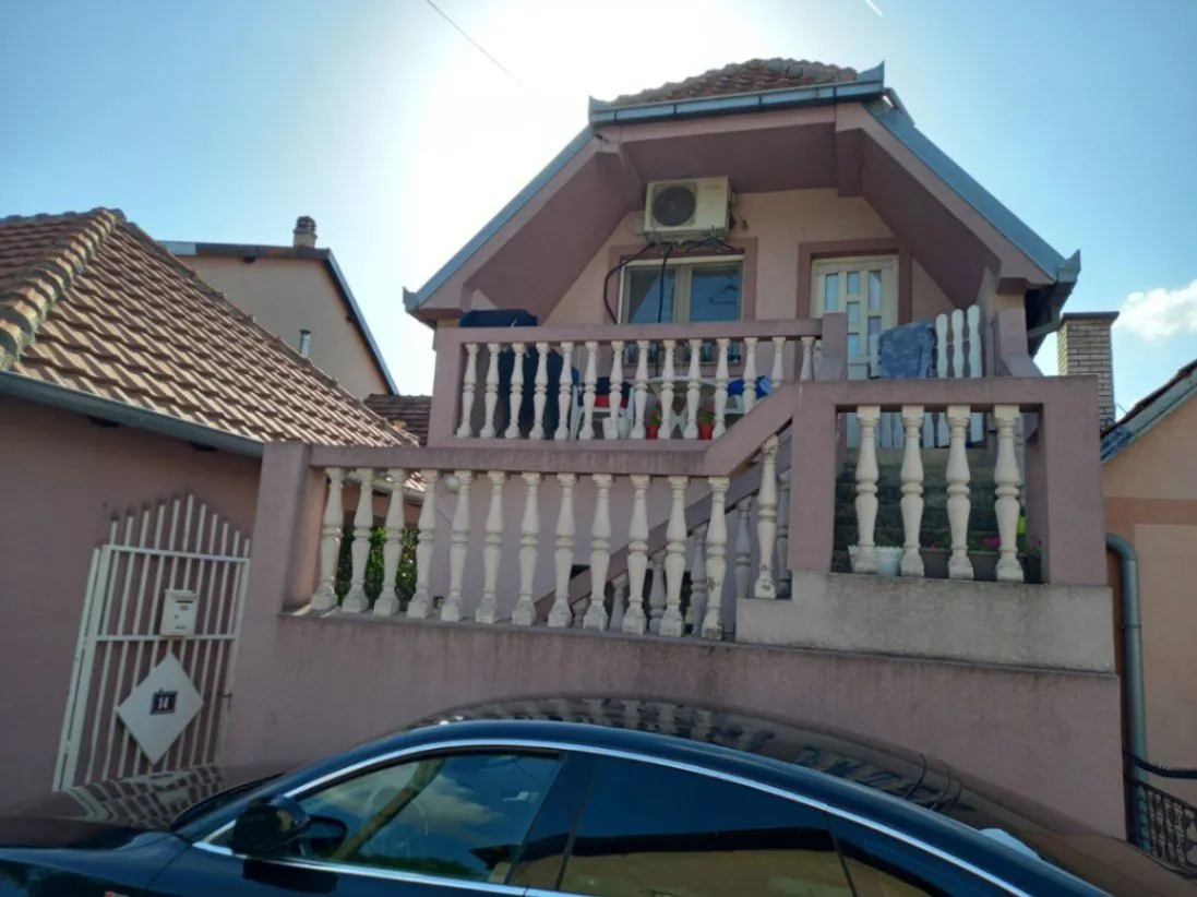 Prodaja, jednosoban stan, 30m², Zemun Sve Podlokacije, Beograd