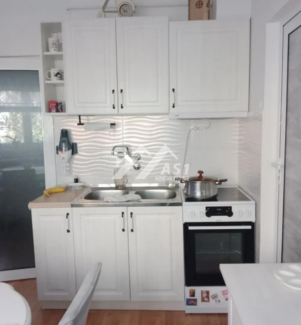 Prodaja, jednosoban stan, 35m², Detelinara, Novi Sad Sve Podlokacije