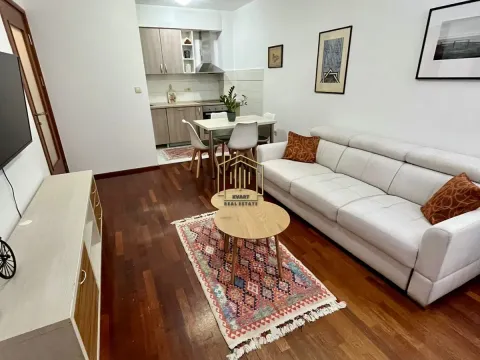 Rent, one bedroom apartment, 44m², Stari Aerodrom, Podgorica - image 11