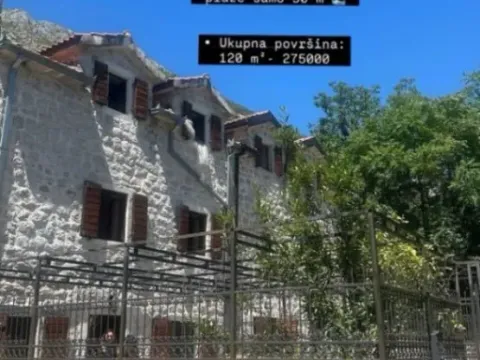 Sale, house, 120m², Lipci, Kotor