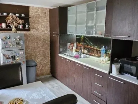 Prodaja, kuća, 240m², Surčin (mesto), Surčin - image 8