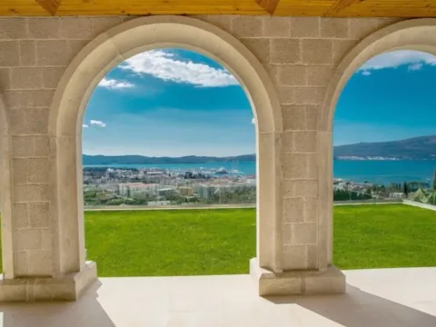 Prodaja, kuća, 1400m2, Donja Lastva, Tivat Prodaja, kuća, 1400m2, Donja Lastva, Tivat