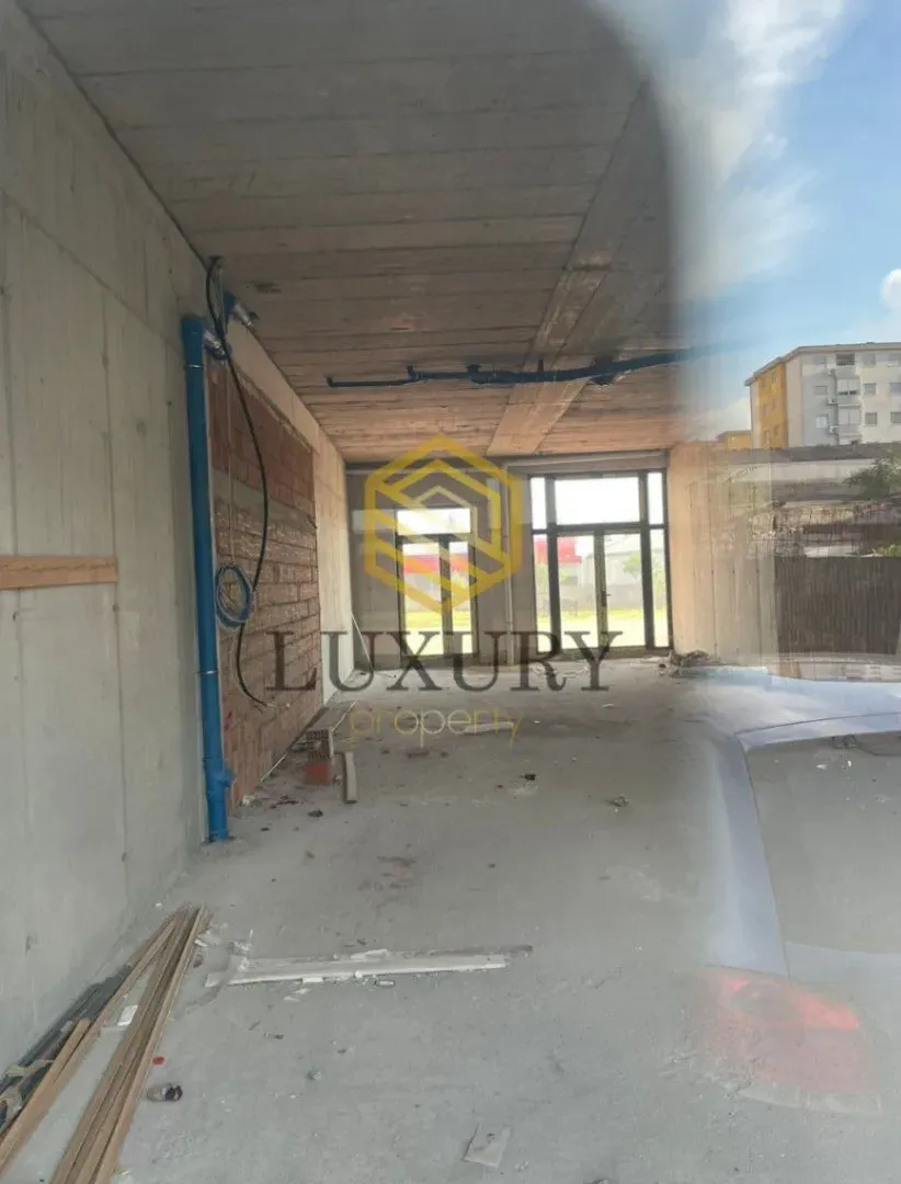 Sale, office space, 34m², Zabjelo, Podgorica