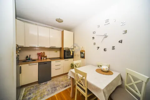 Prodaja, jednosoban stan, 39m², Stari Aerodrom, Podgorica - image 4