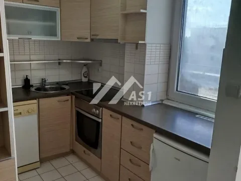 Izdavanje, dvosoban stan, 45m², Liman 4, Novi Sad Sve Podlokacije - image 4