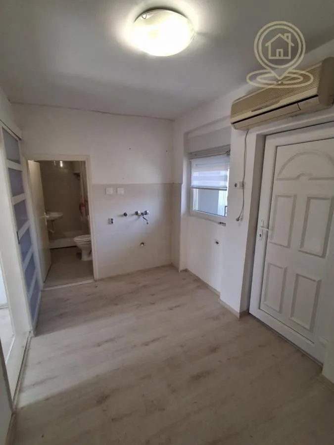Prodaja, jednosoban stan, 28m², Podbara, Novi Sad Sve Podlokacije
