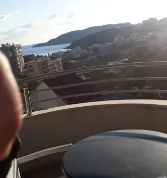 Prodaja, dvosoban stan, 81m², Bečići, Budva - image 1