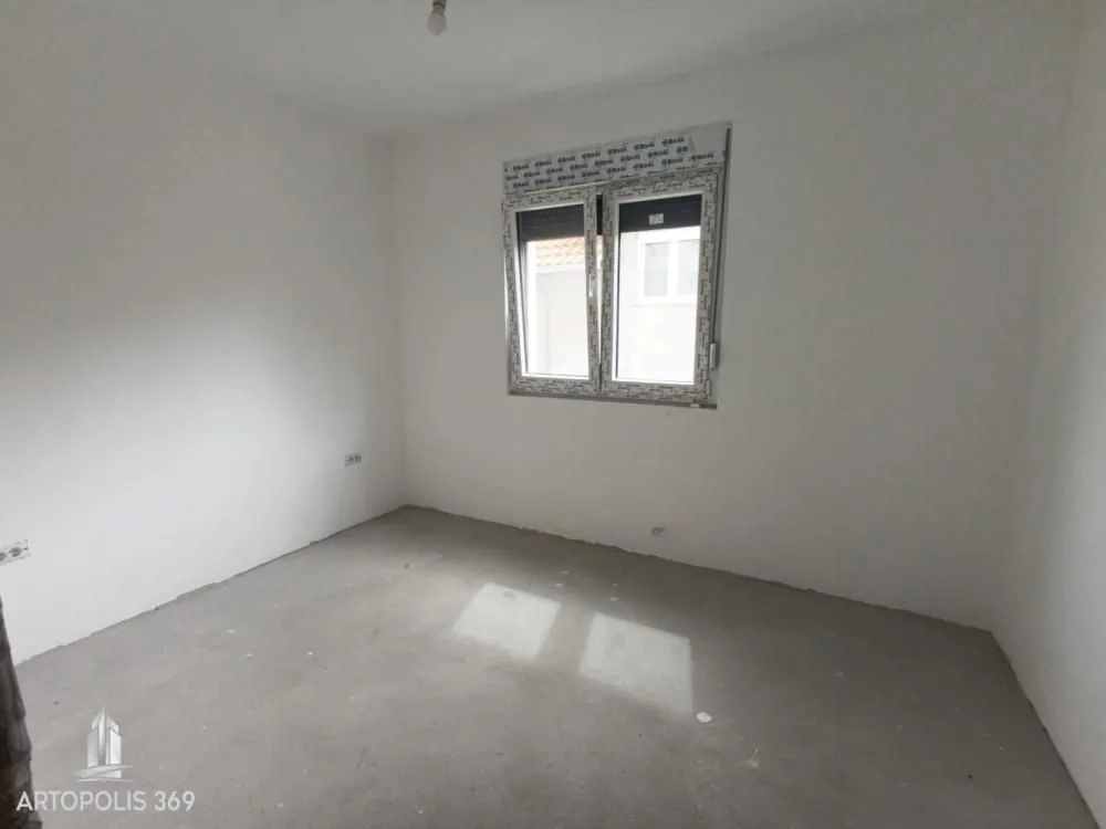 Prodaja, dvosoban stan, 61m², Ledine, Beograd