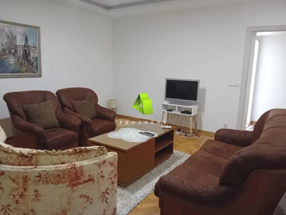 Izdavanje, dvosoban stan, 71m², Medijana, Niš