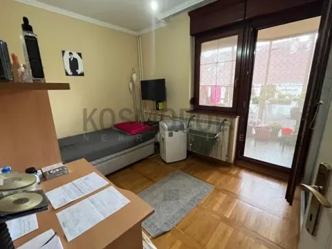 Sale, four bedroom apartment, 110m², Vukov Spomenik, Zvezdara Sve Podlokacije - image 12