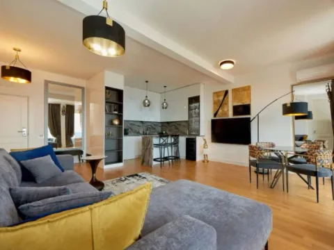 Prodaja, jednosoban stan, 73m², Bečići, Budva - image 8