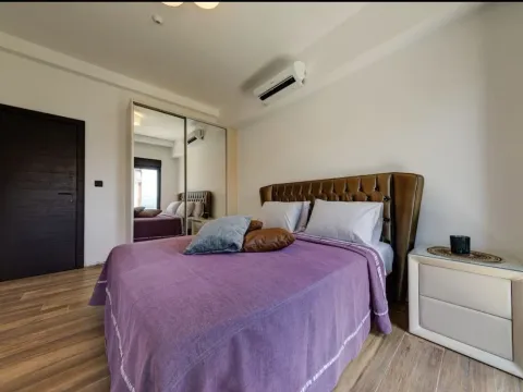 Prodaja, kuća, 311m², Tivat, Crna Gora - image 4