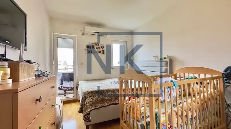 Prodaja, trosoban stan, 78m², Stari Aerodrom, Podgorica